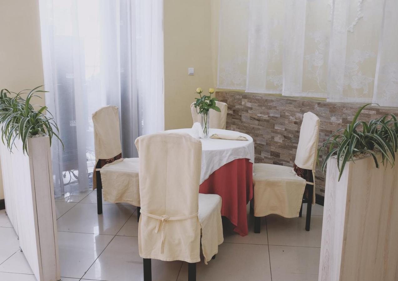 Zajazd Restauracja Paradise Czaplinek Εξωτερικό φωτογραφία